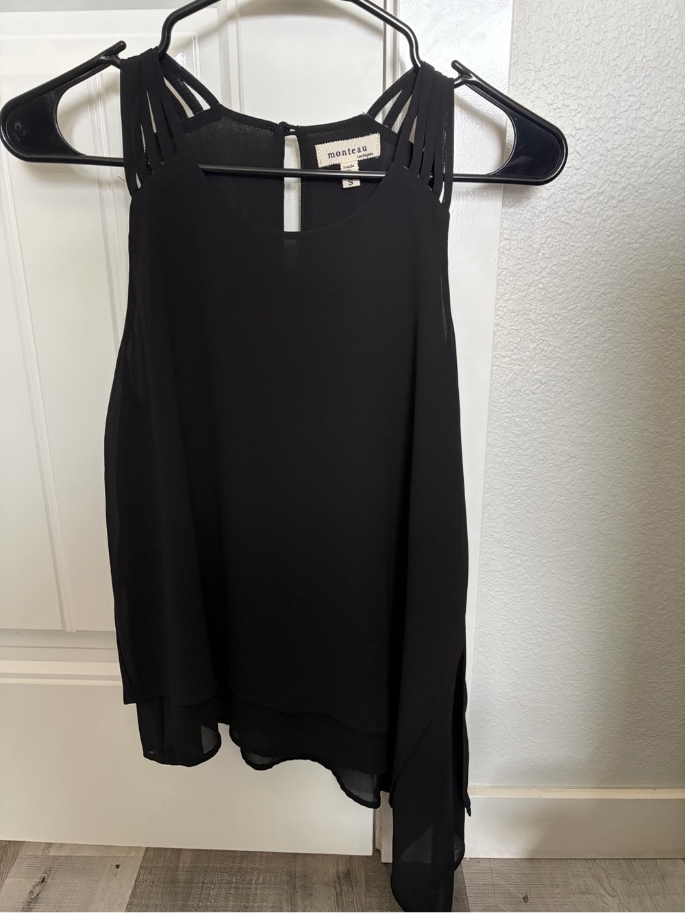 Monteau Layered Sleeveless Top Size Small